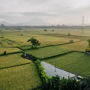Maha Shanti Villa